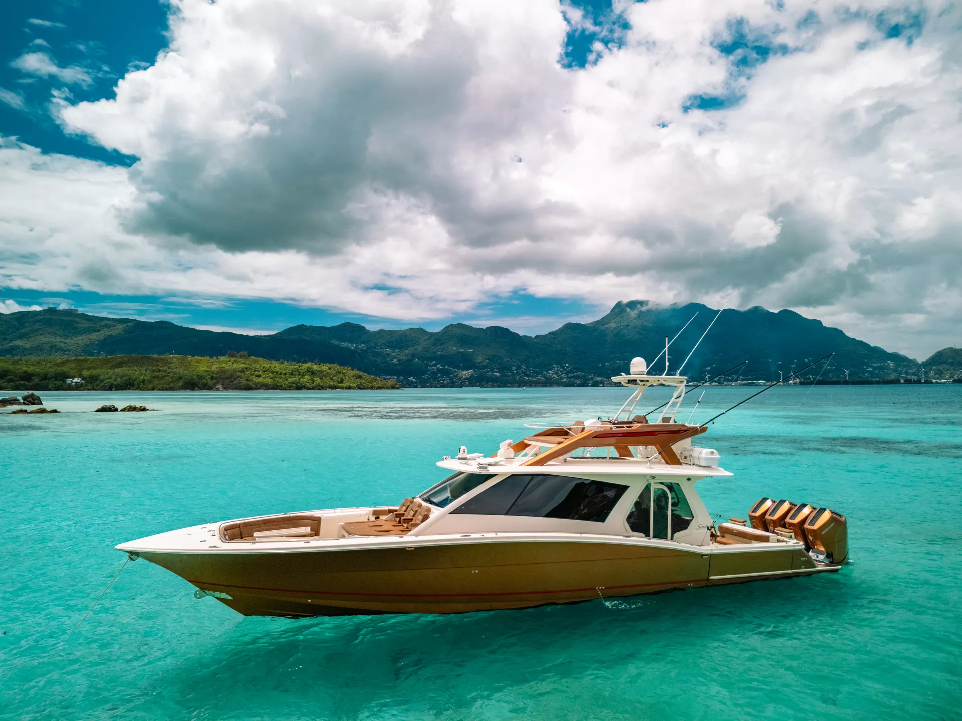 Scout 530 LXF yacht for Jeddah Yacht Club