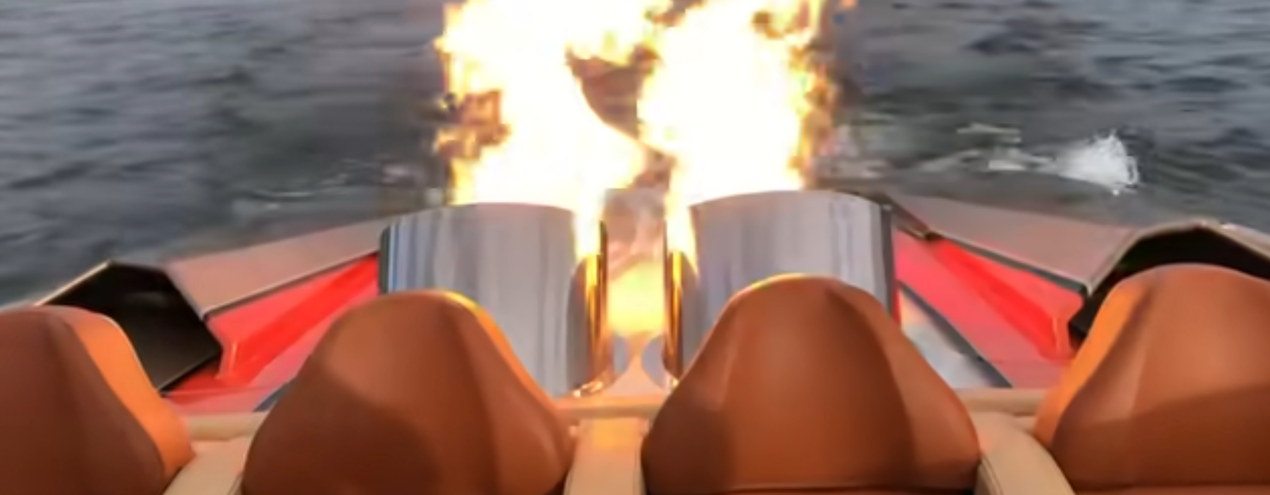 SKATER 46' - HELLFIRE - 200MPH